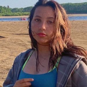 Meet your Posher, Marianne